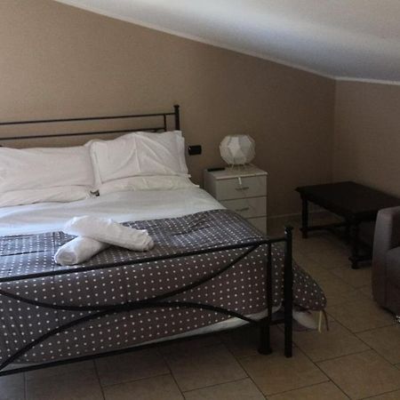 La Mansardina Apartman Sulmona Kültér fotó